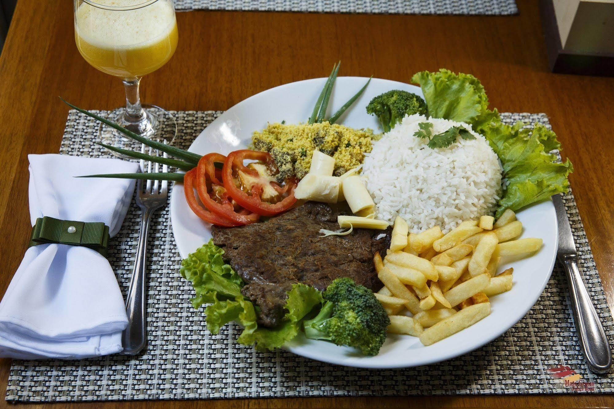 Mato Grosso Palace Hotel Cuiabá Exteriör bild